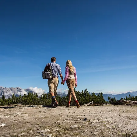 Falkensteiner Superior